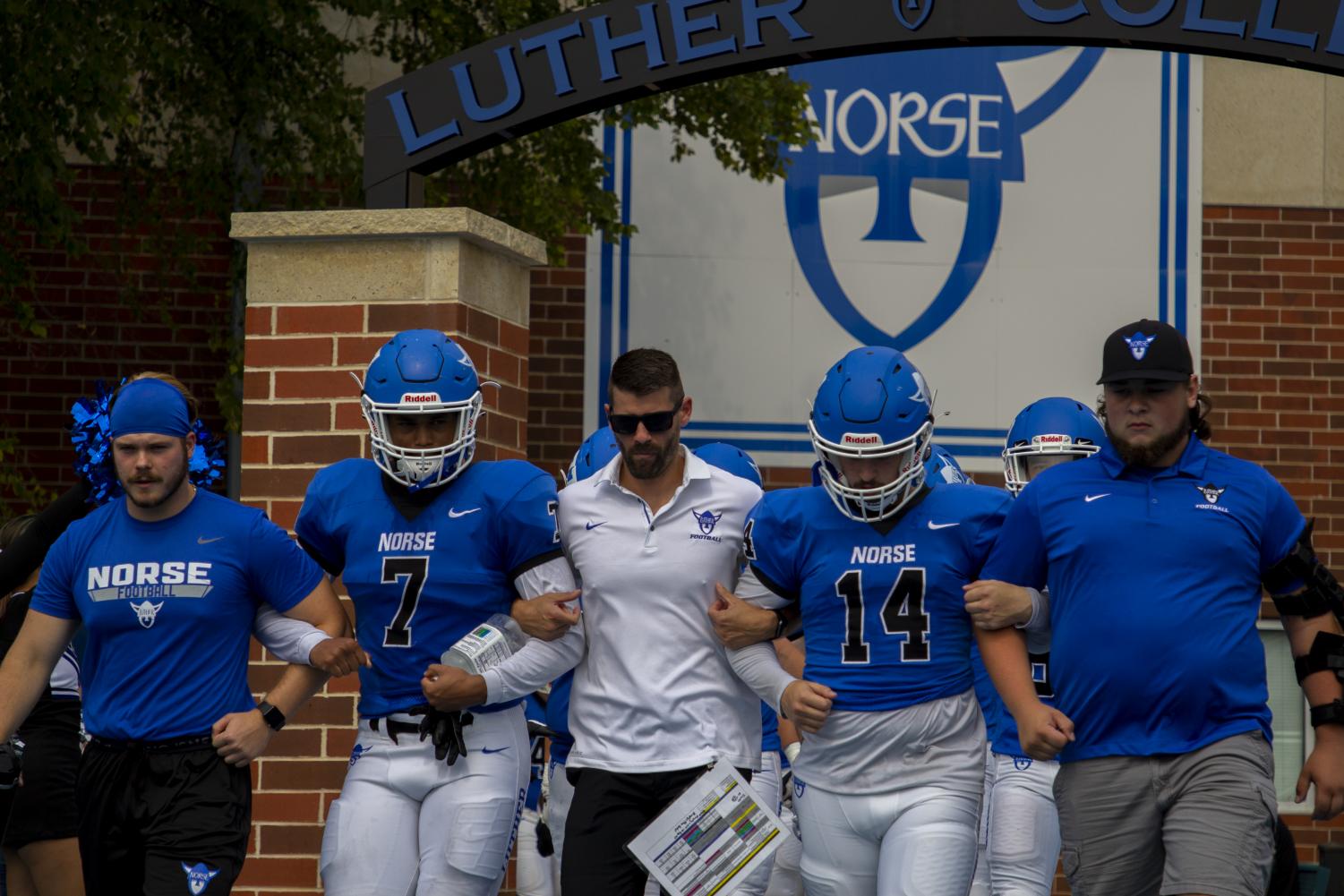 Football - University of Dubuque